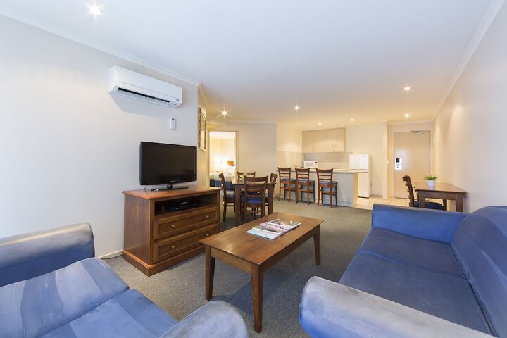 Room 4 of 29
