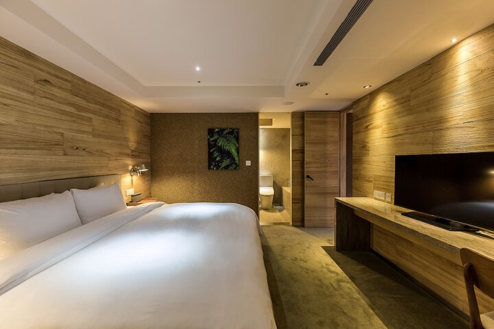 Room 32 of 105