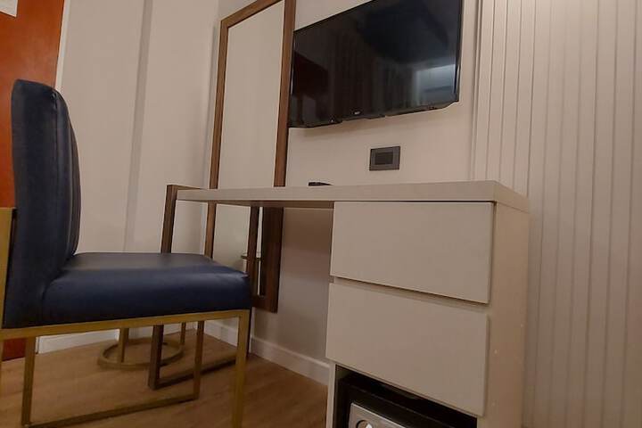 Room 29 of 51