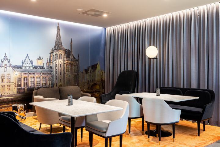 Lobby sitting area