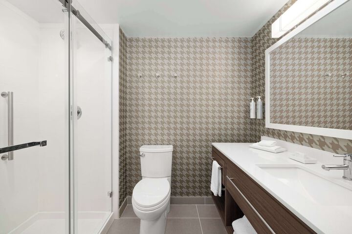 Bathroom shower