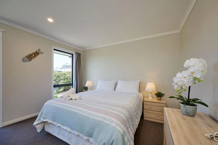 Room 2 of 15