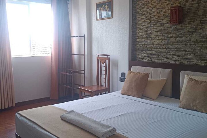 Room 54 of 67