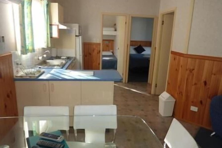 Room 3 of 17