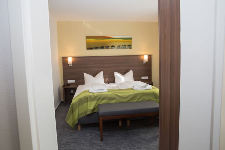 Room 37 of 85