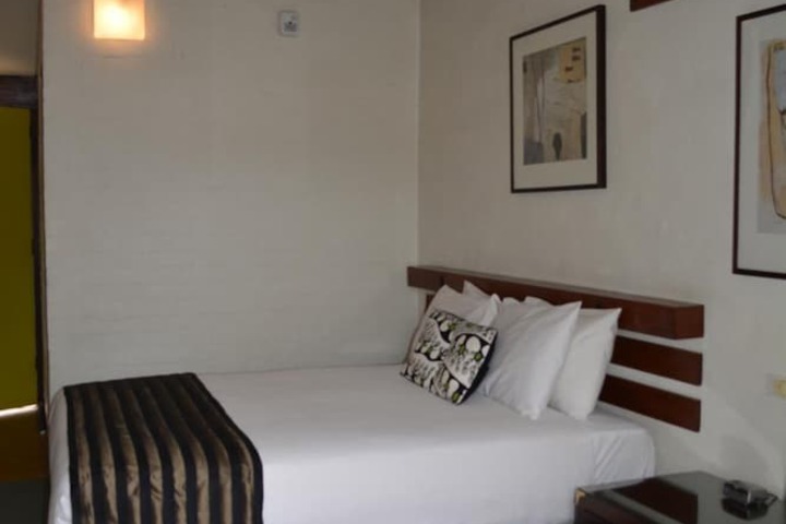 Room 21 of 51