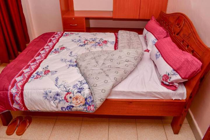 Room 2 of 11