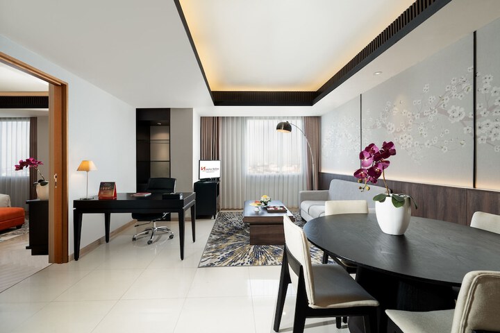 Room 16 of 68