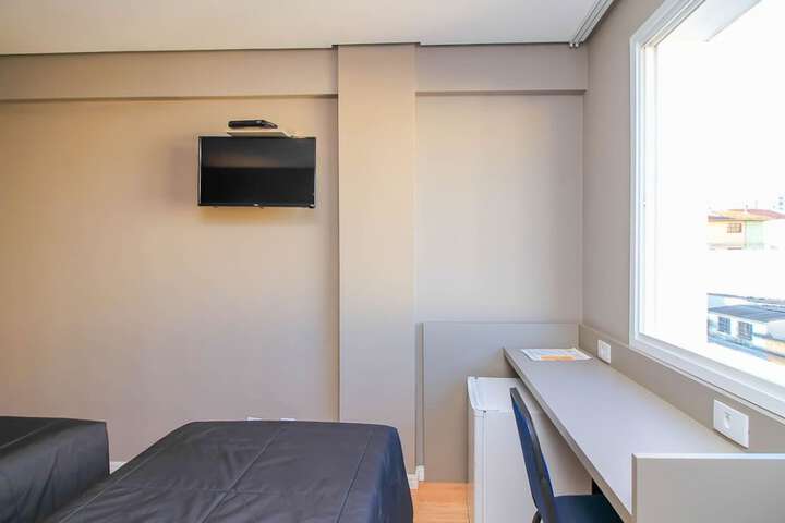 Room 17 of 86