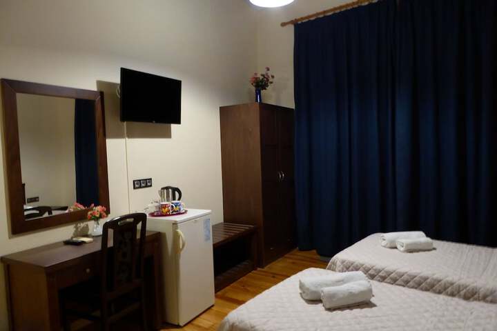 Room 47 of 70