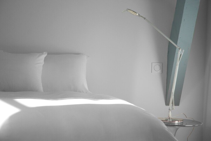 Room 8 of 40