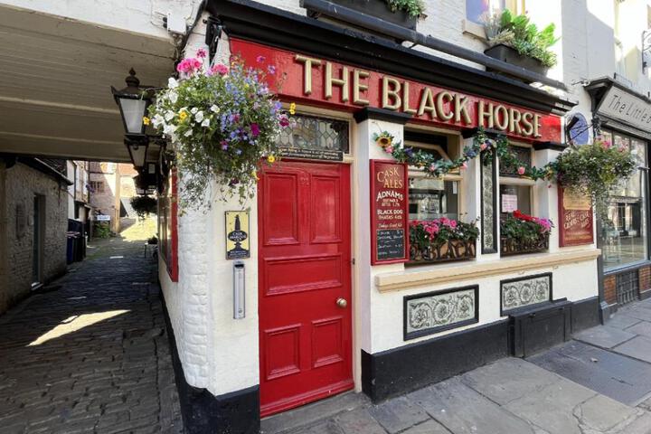 The Black Horse Inn