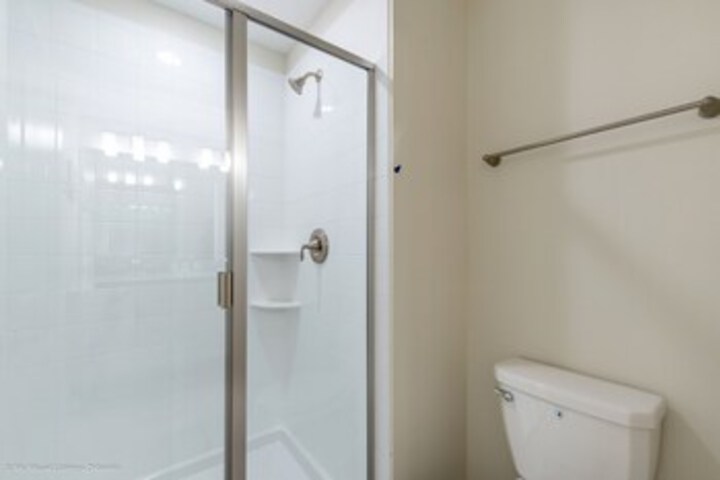 Room 6 of 40