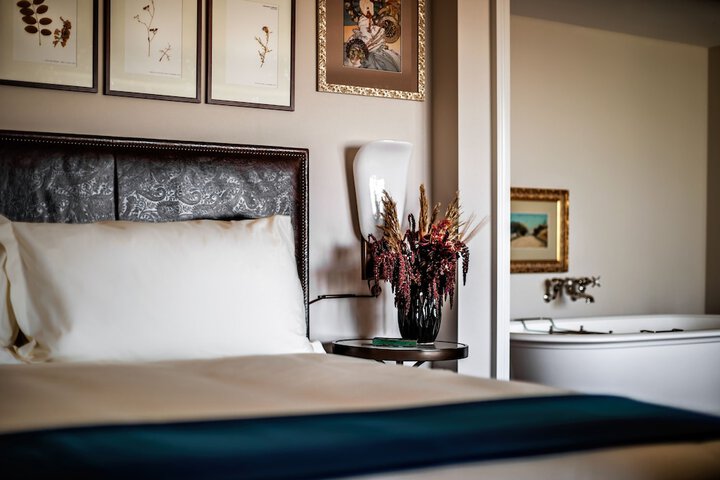 Room 22 of 73