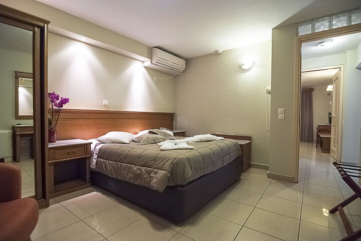 Room 20 of 141
