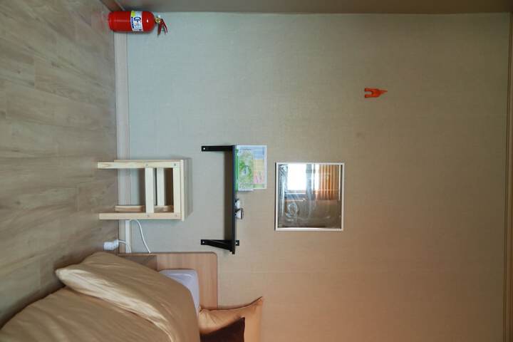 Room 11 of 52