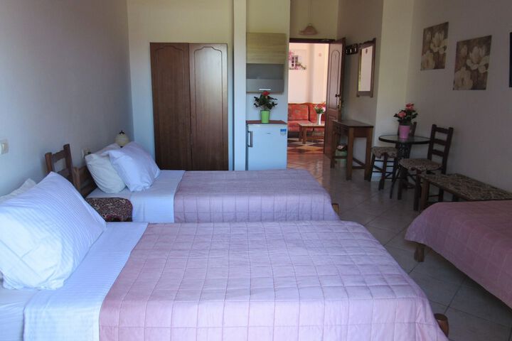 Room 53 of 110