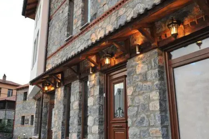 Hotel 17 of 23
