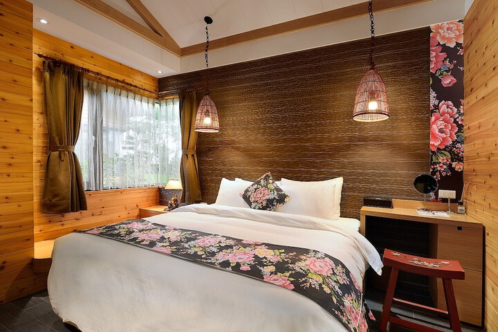 Room 15 of 54