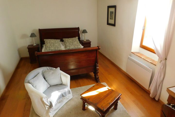 Room 16 of 36