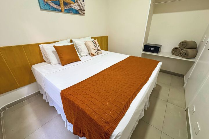 Room 45 of 171