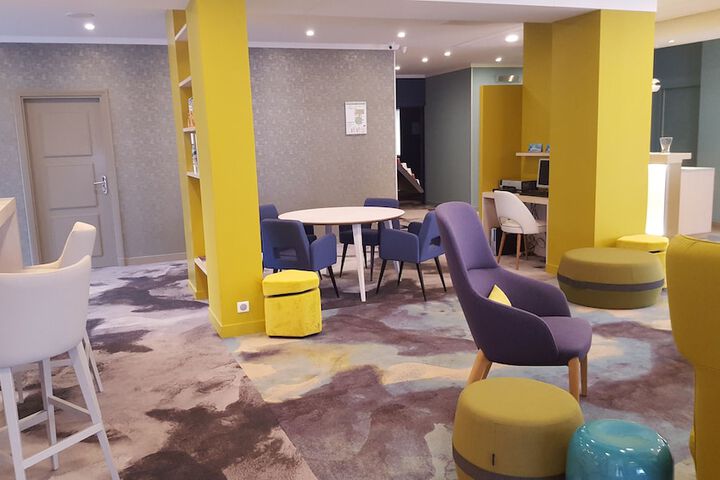 Hotel Lobby