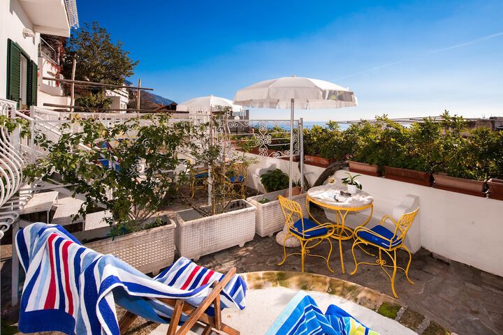 Terrace/Patio 36 of 112