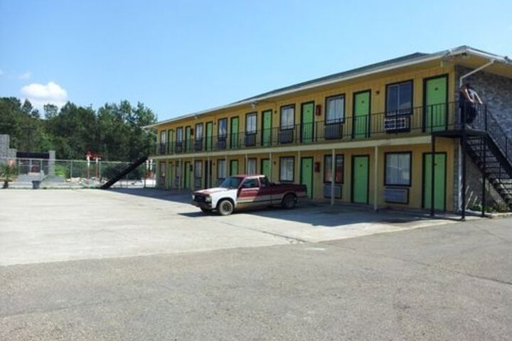 Hotel 3 of 9