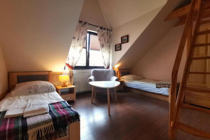 General 34 of 77