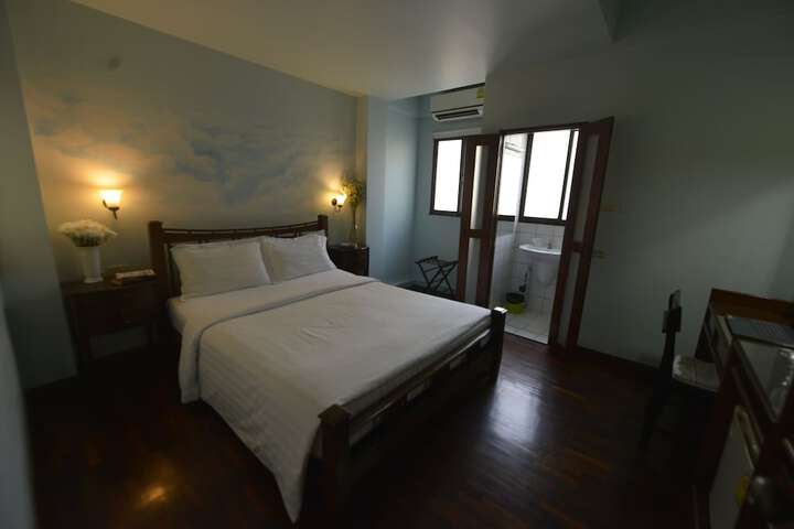 Room 96 of 167