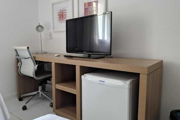Room 13 of 44