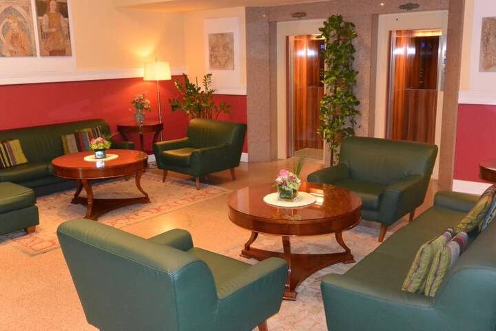 Hotel Lobby