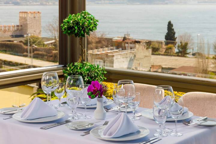 Dining 96 of 130