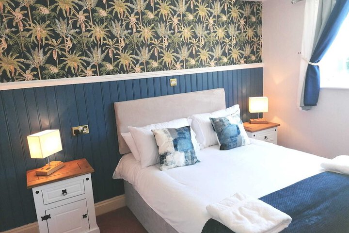 Room 13 of 46