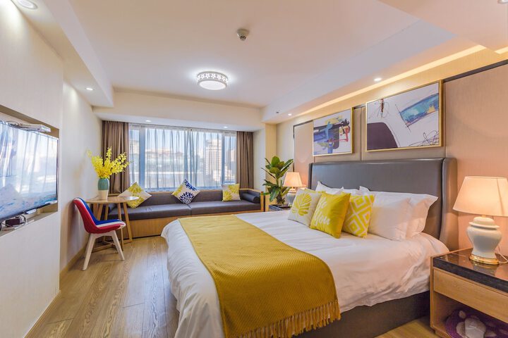 Room 14 of 67