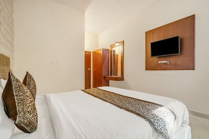 Room 15 of 22