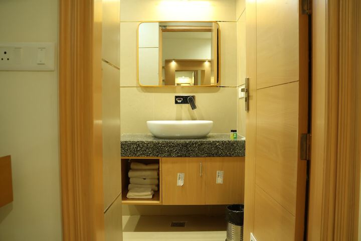 Room 20 of 25