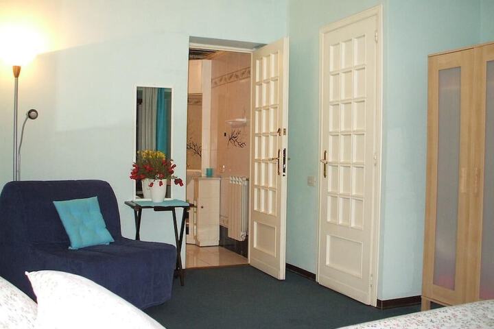 Hotel Interior 6 of 25