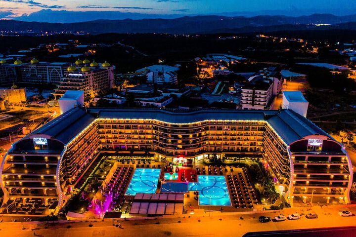 Hotel 152 of 170