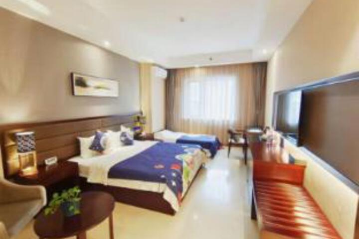 Room 21 of 23