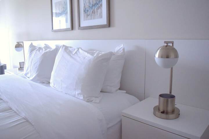 Room 9 of 65
