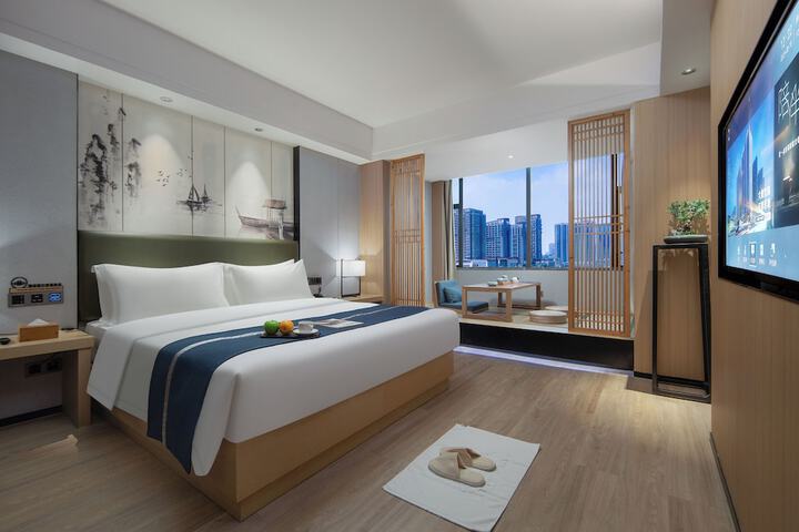 Room 26 of 31