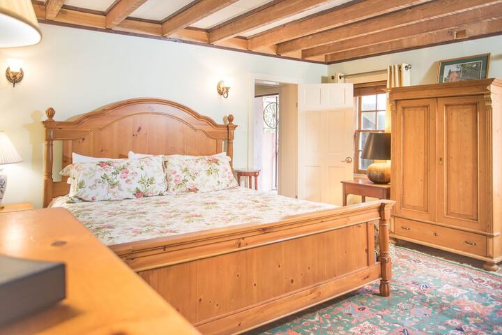 Room 20 of 170