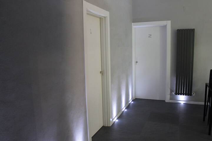 Ballroom/Hall 33 of 36