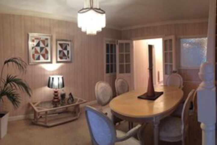 Room 13 of 19