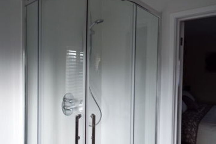 Room 6 of 49