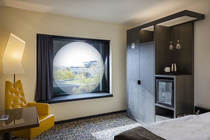 Room 18 of 52