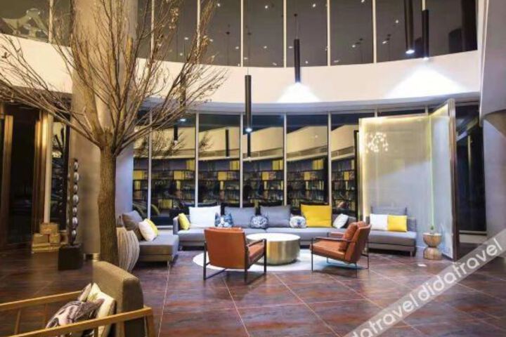 Hotel Interior 8 of 16