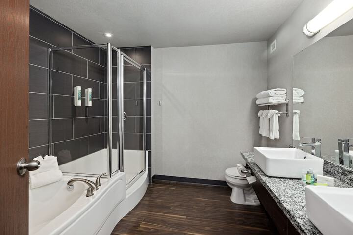 Clean Restrooms