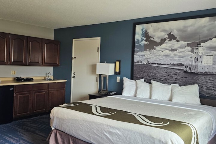 Room 22 of 63
